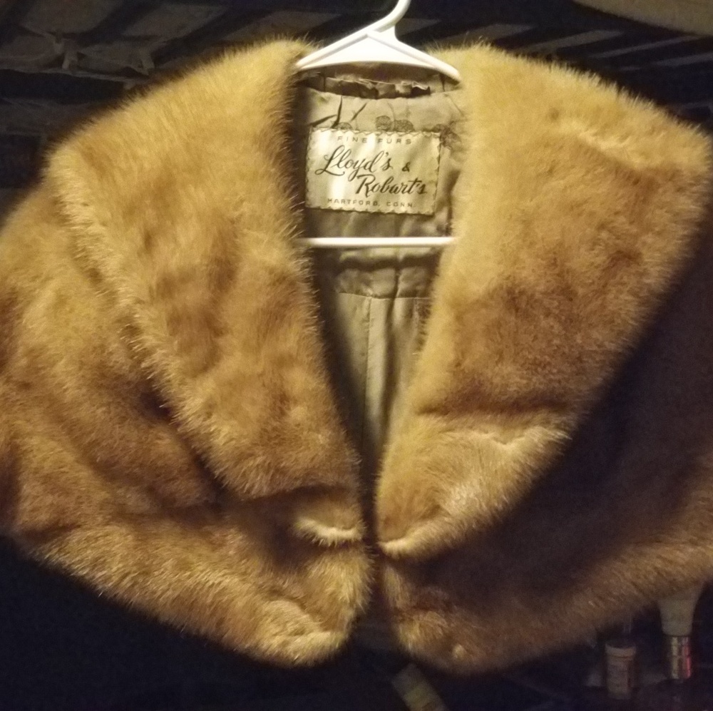 VINTAGE FINE MINK FUR CAPLET